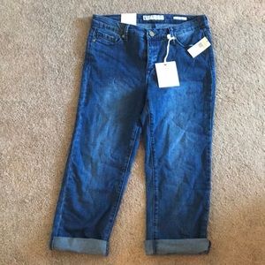 Anne Klein cropped jeans size 6